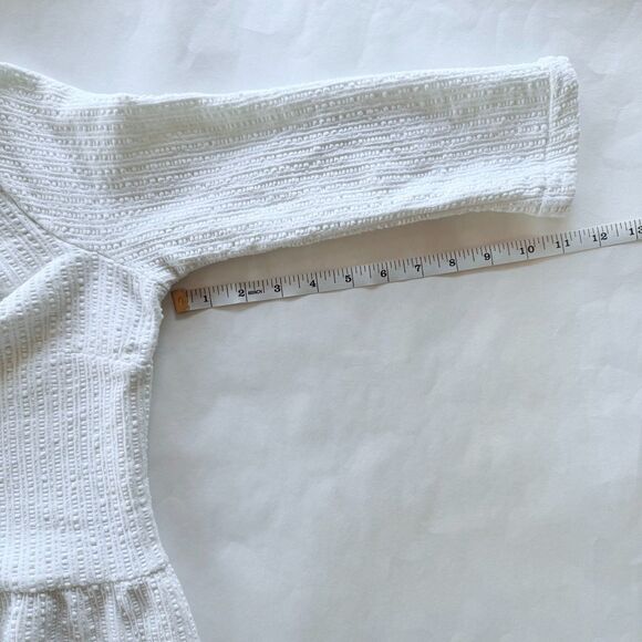 Anthropologie Women's Amadi Textured 3/4 Sleeve Peplum Top in White Size Small - Picture 13 of 13